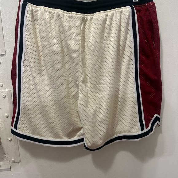 John Elliott - Picture 2 of 5